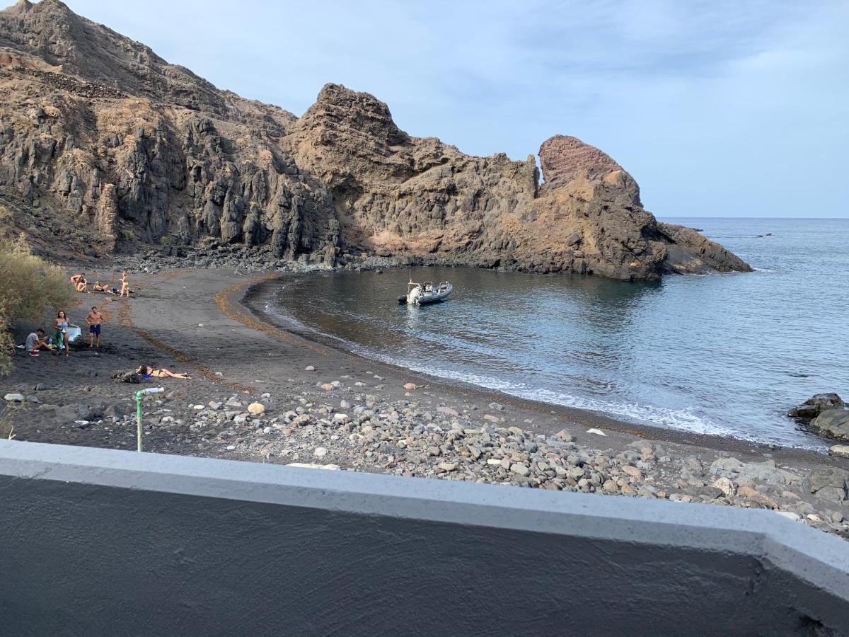 Playa Chica Beach 1 サンタクルスデテネリフェ エクステリア 写真